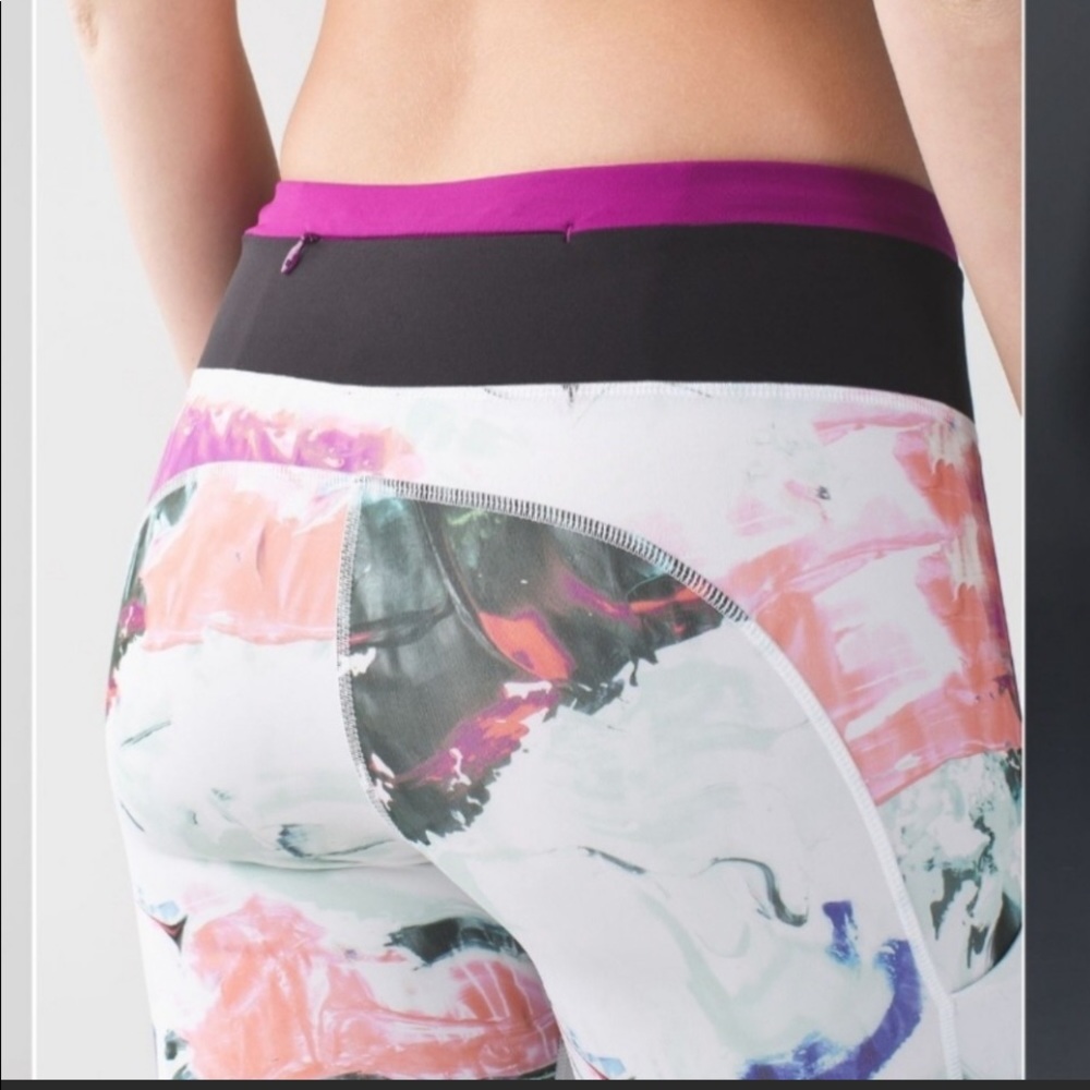 Lululemon Speed Tight III - Size 8